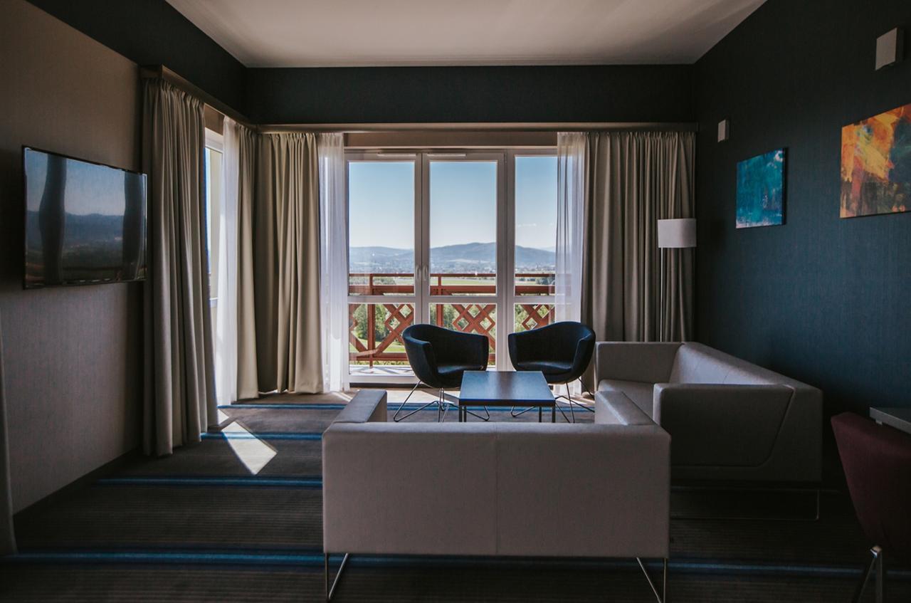 Hotel Radocza Park Business エクステリア 写真