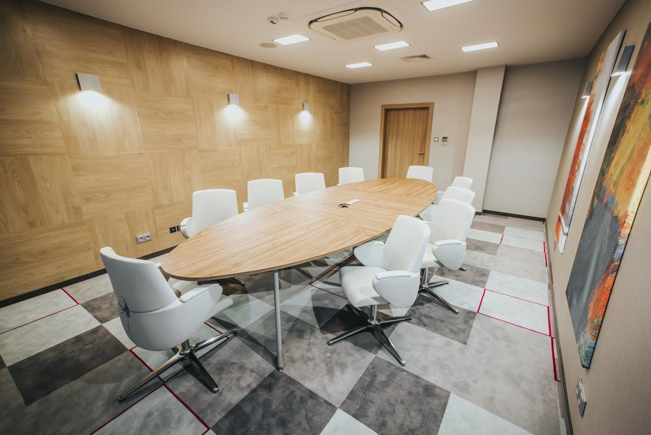 Hotel Radocza Park Business エクステリア 写真
